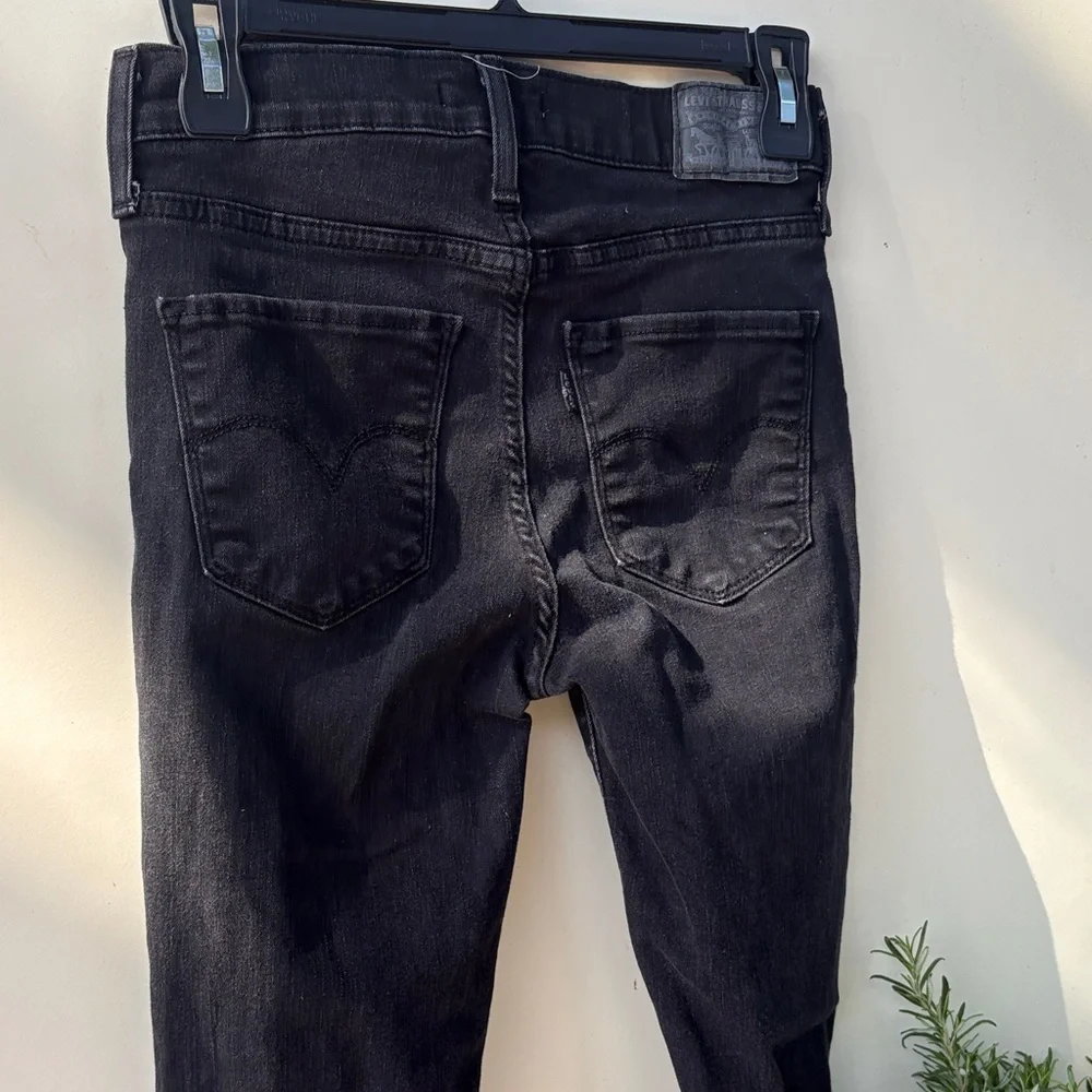 Levi's Women's Black Skinny Jeans - Picture 4 of 6